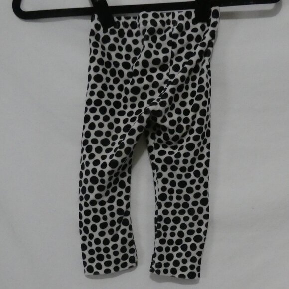 H&M - Hello Kitty | 12-18 months | Black And White Velour Polka Dot Bottoms - Picture 2 of 16